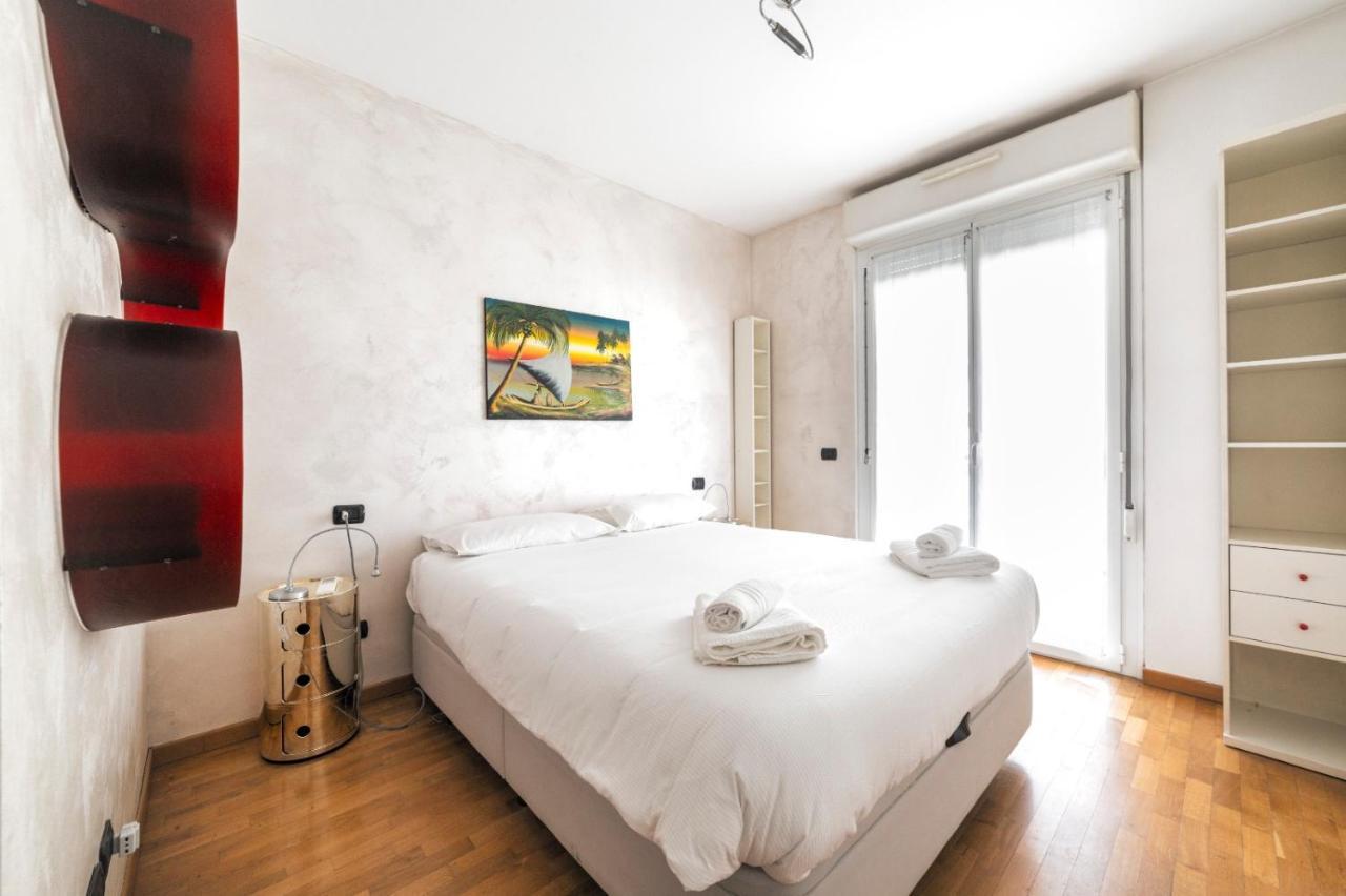 Milano Rogoredo Apartment With Garage Exterior foto