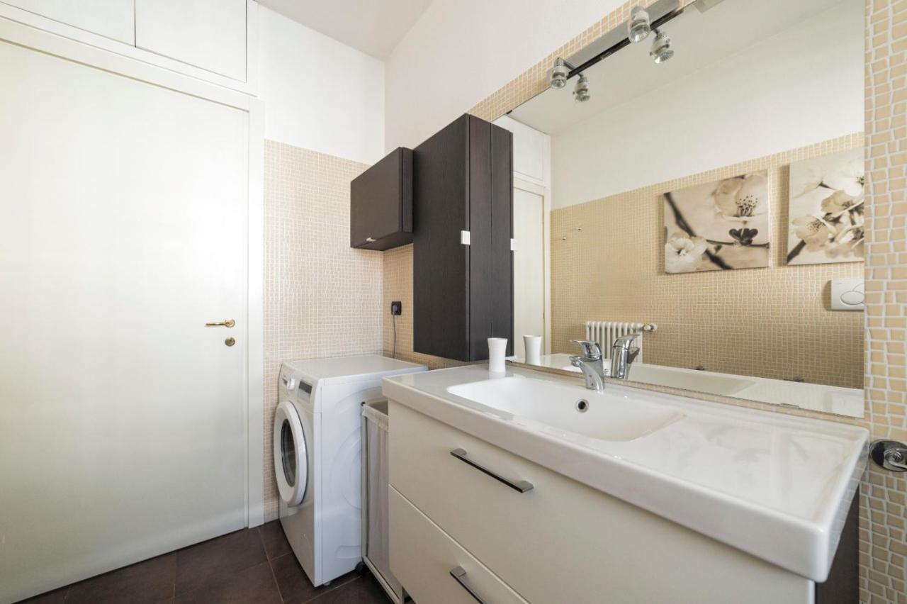 Milano Rogoredo Apartment With Garage Exterior foto
