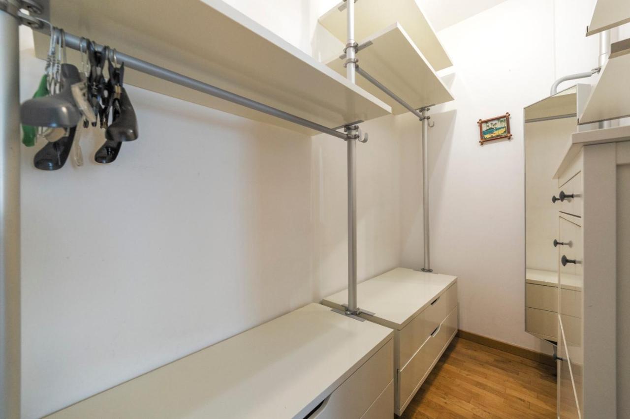 Milano Rogoredo Apartment With Garage Exterior foto